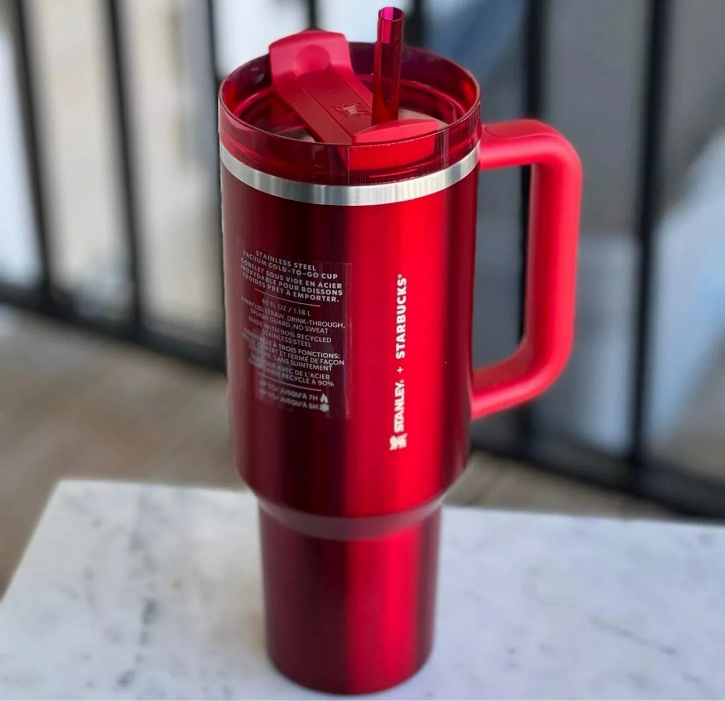 Stanley Cup Red 40oz Quencher H2.0 FlowState 40oz Tumbler with Lid and Straw - Christmas Red
