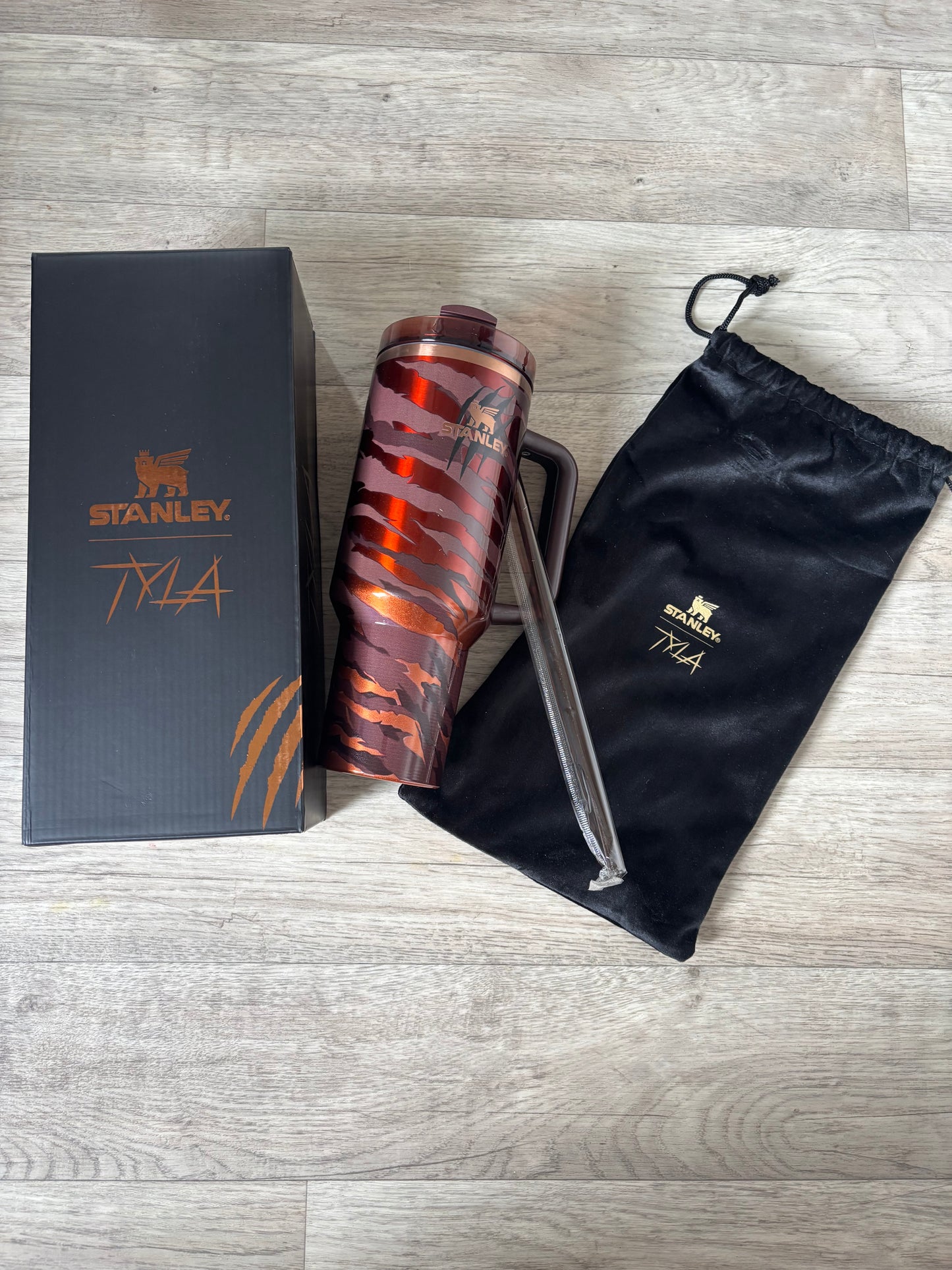 Stanley x TYLA TYGER Flowstate Quencher 40oz Tumbler Bronze